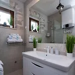 Estate Duo Villa *
