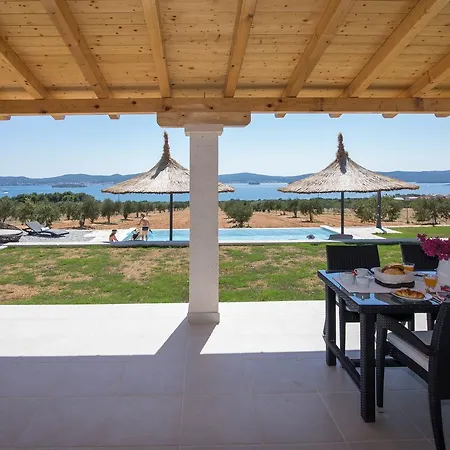 Estate Duo * Biograd Na Moru