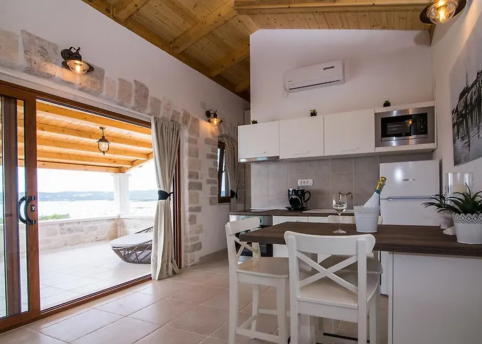 فيلة Estate Duo بيوغْغاد نا موغو